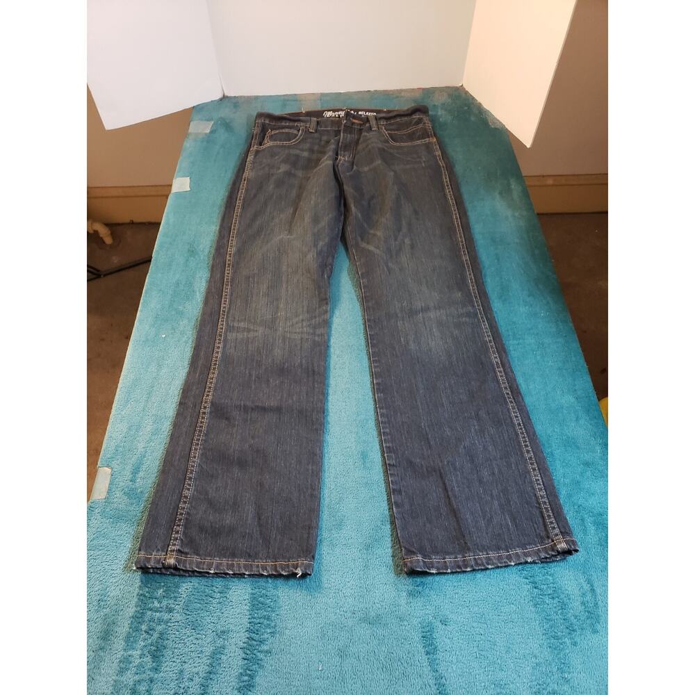 Wrangler Men’s Bootcut Jeans in Dark Blue